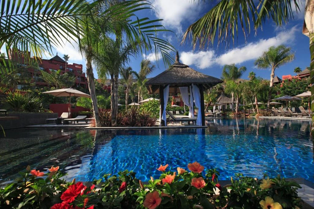 🌺 Espectacular Resort de Lujo Asiático en Alicante