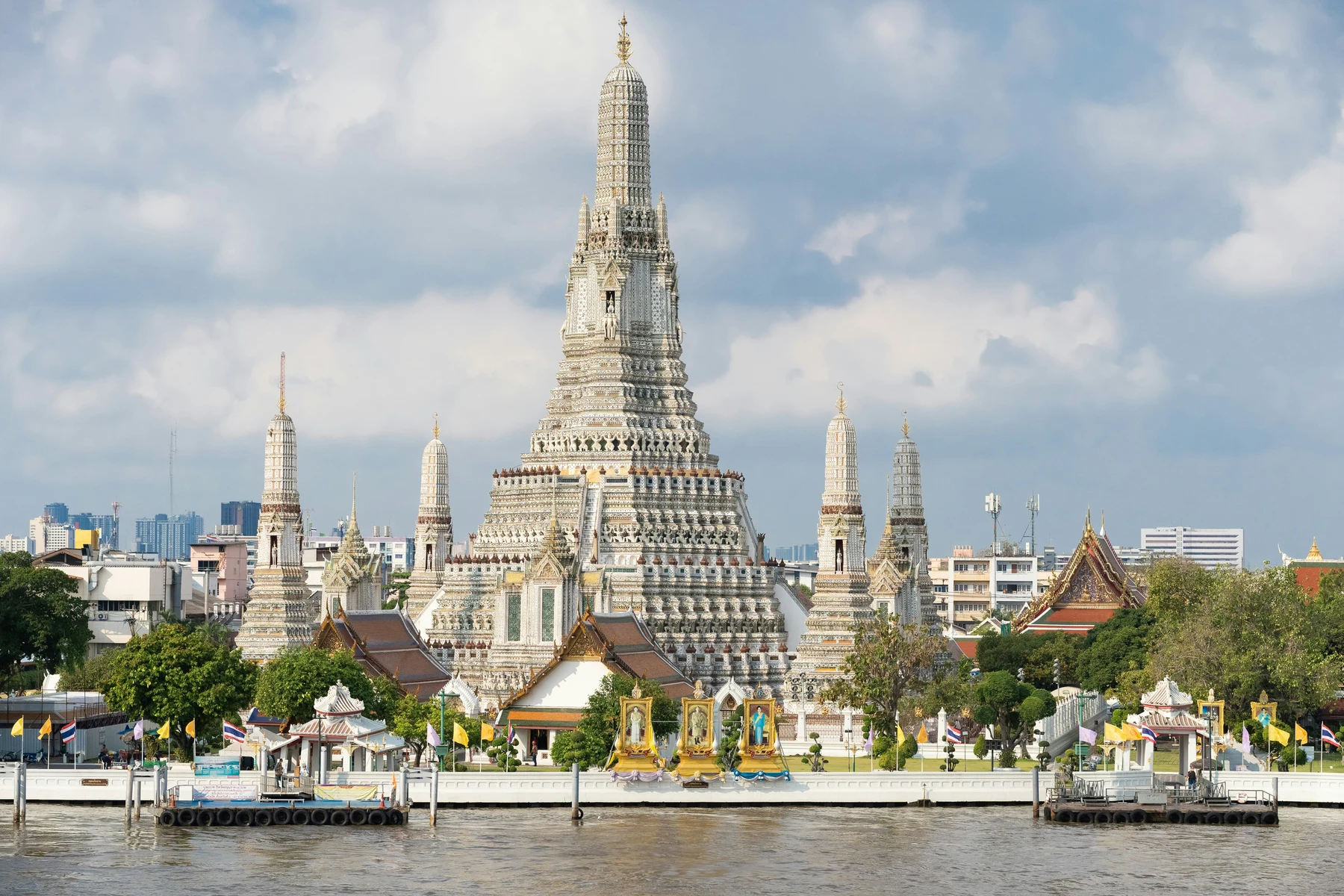 🌴 ¡El combo perfecto! Descubre el sudeste asiático con este viaje a Bangkok y Phuket de 9 días