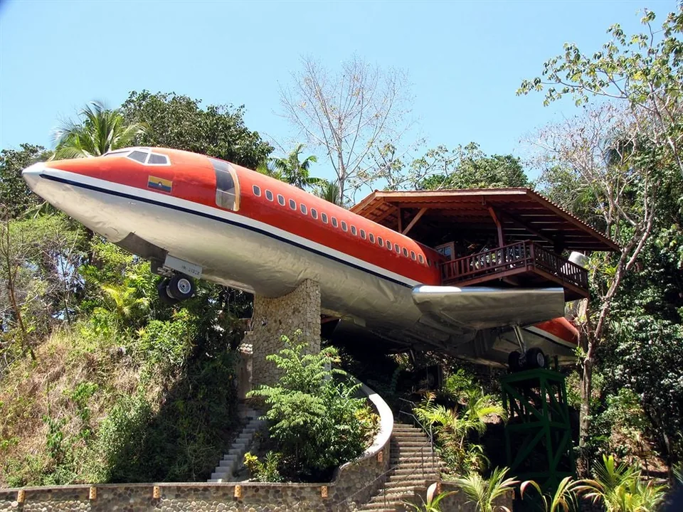 ✈️ El Famoso Hotel Avión en la Selva de Costa Rica