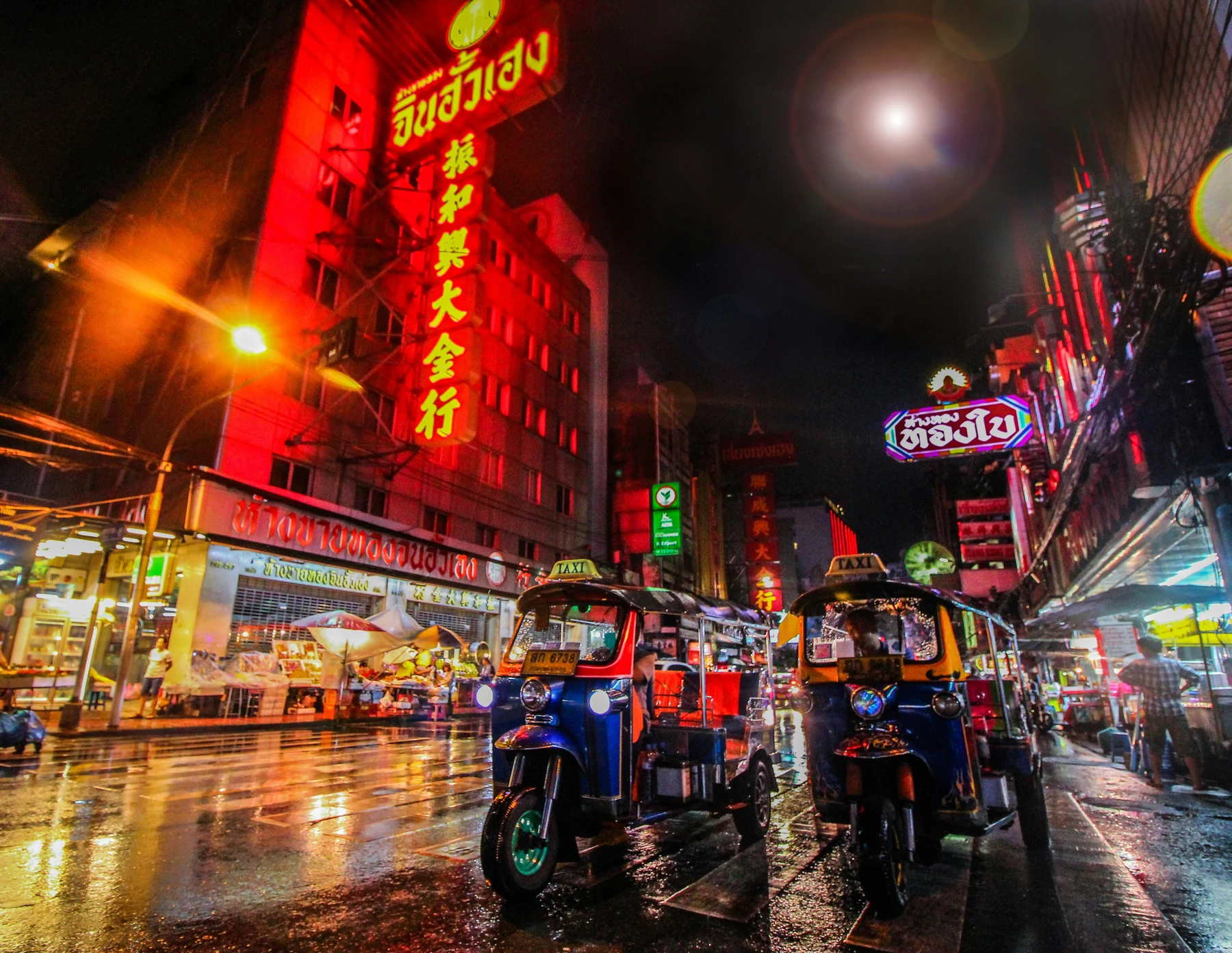 🌴 ¡El combo perfecto! Descubre el sudeste asiático con este viaje a Bangkok y Phuket de 9 días