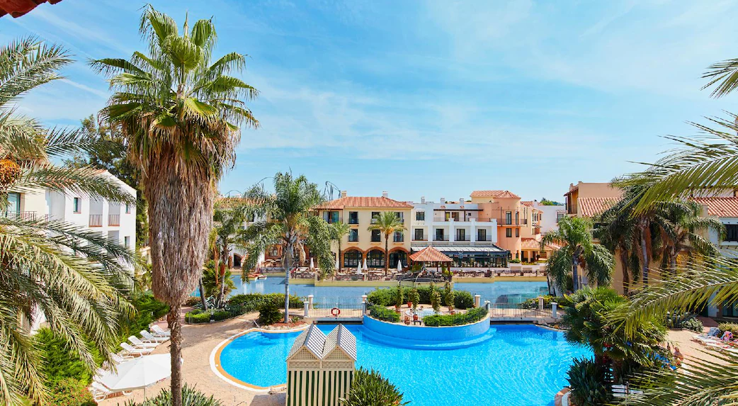 🎢 ¡Adrenalina en Familia! 3 Días en PortAventura con Hotel 4⭐️ + Entradas