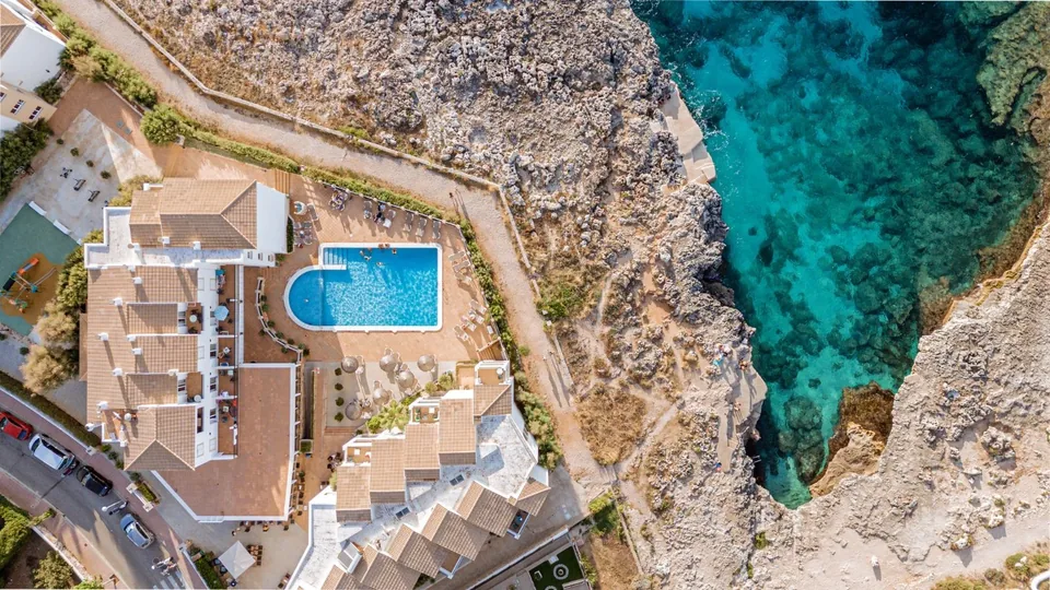 🏝️ Menorca: 3 Noches en Apartamentazo + Vuelos