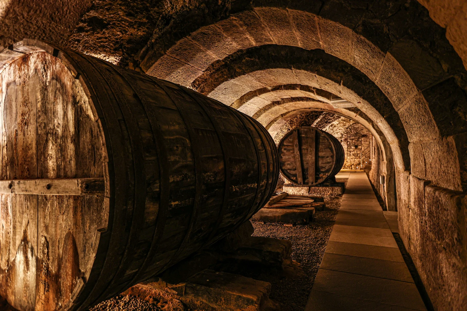 🍇🍷 ¡Ruta del Vino Rioja al volante! Escapada de 5 días a tu aire 🚗