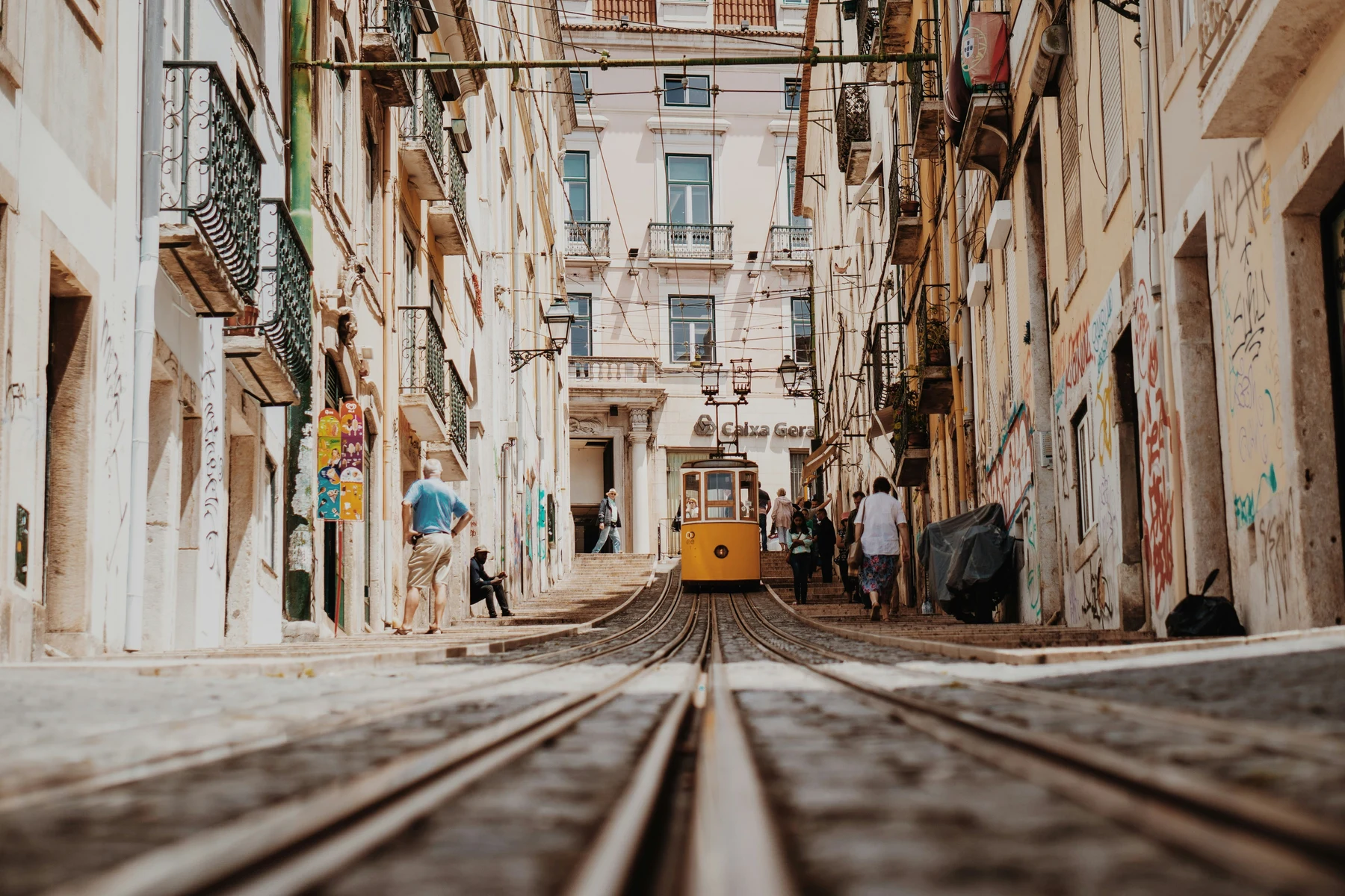 🧳¡Escapada exprés perfecta! 4 días en Lisboa en un 4⭐️ con Vuelos